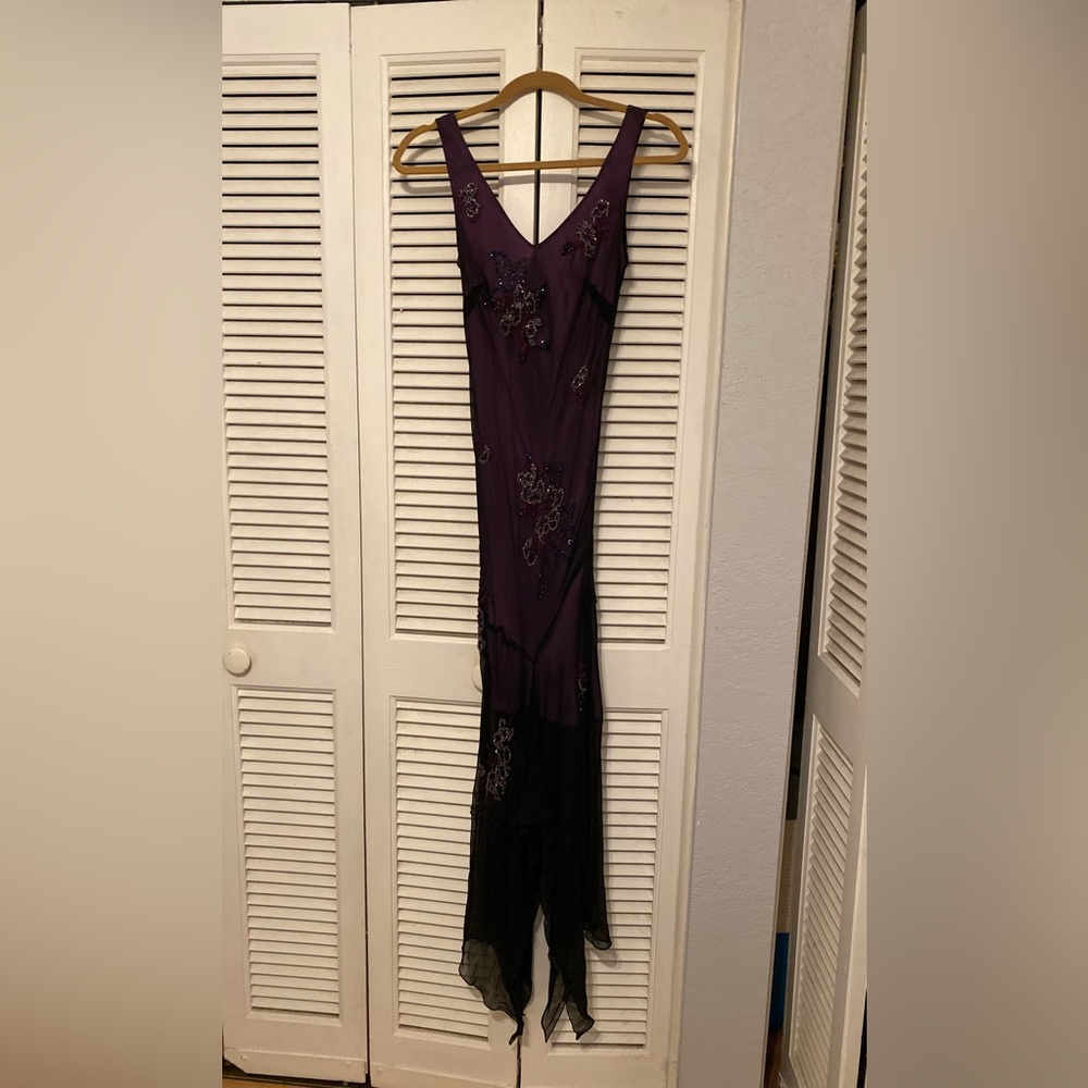 Women’s Vintage V Neck Beaded Dress Size 6